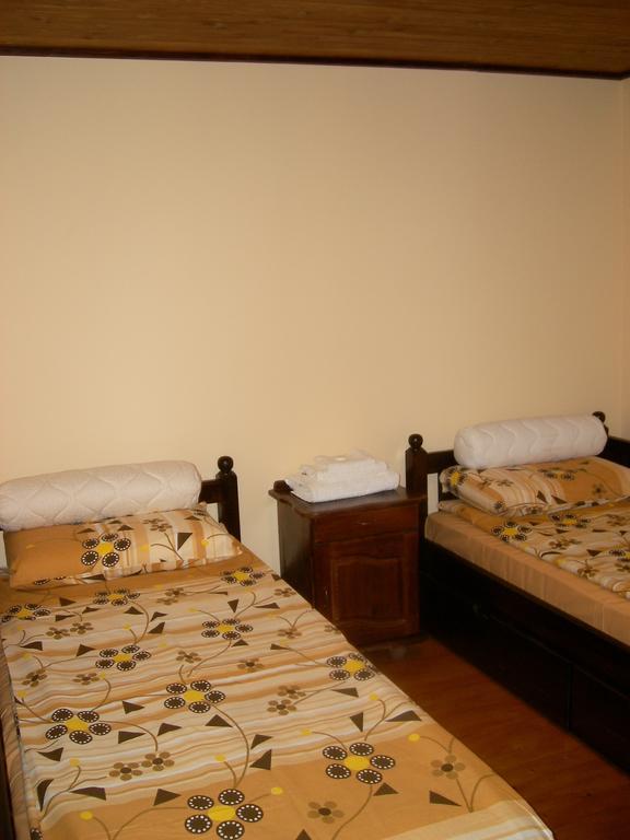 Sinabovite Houses Hotel Badevtsi Room photo